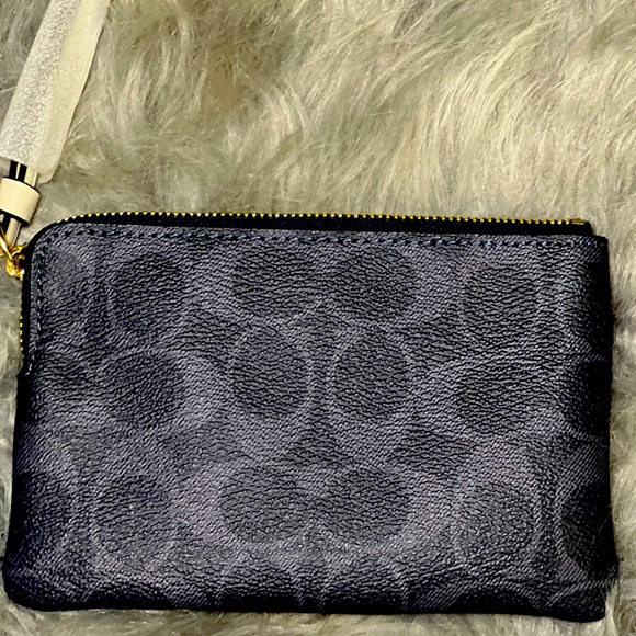 Coach coin wallet or credit card holder. Brand new - Picture 2 of 4